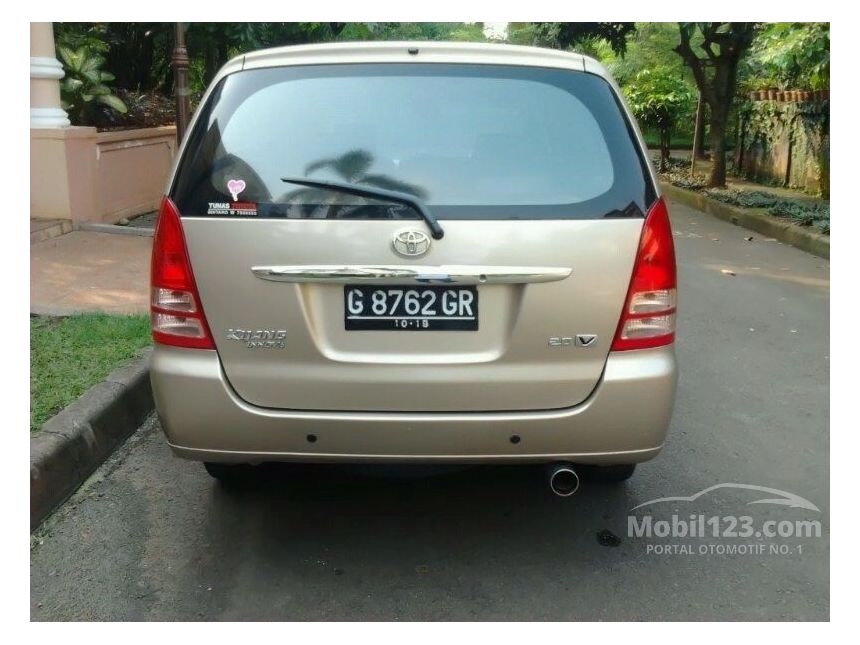 Jual Mobil  Toyota Kijang Innova 2005 V 2 0 di Jawa  Tengah  