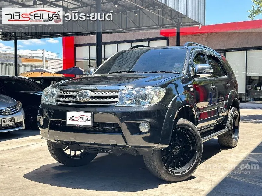 2009 Toyota FORTUNER V SUV