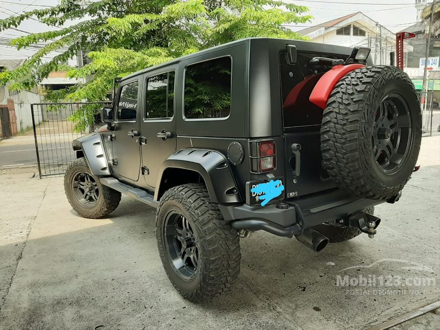  Jual  Mobil  Jeep  Wrangler  2011 Rubicon  Unlimited 3 8 di DKI 