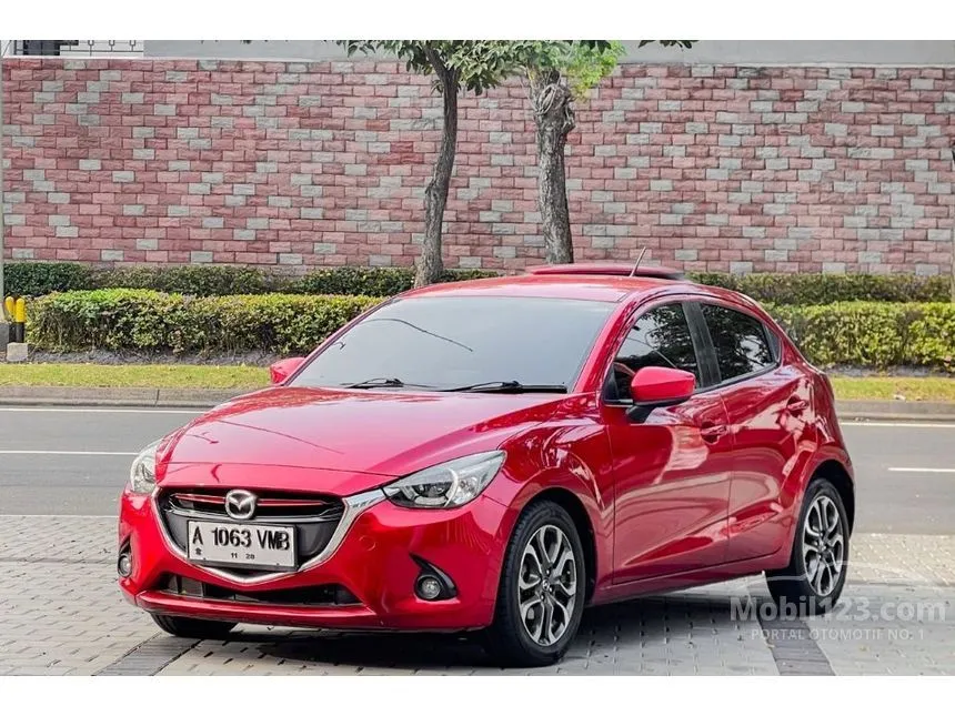 2015 Mazda 2 R (Soul Red Color) Hatchback