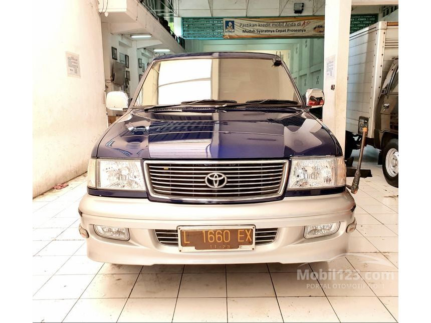 Jual Mobil Toyota Kijang 2001 Krista 2.4 di Jawa Timur Manual MPV Biru