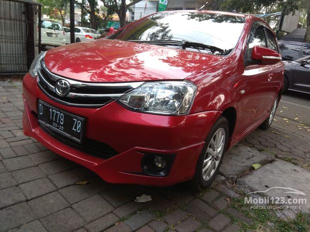 harga etios valco bekas Toyota Etios  Valco  Mobil bekas  dijual di Bandung Jawa 