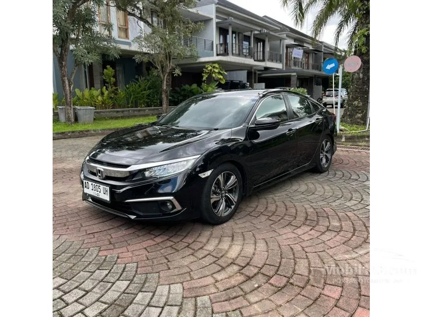 2019 Honda Civic ES Sedan