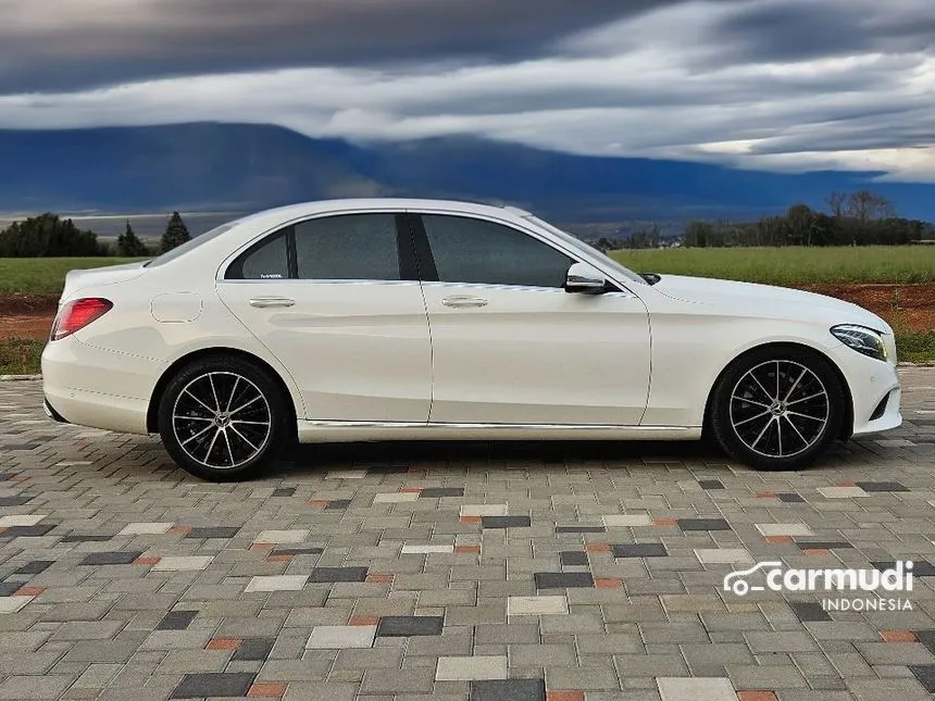 2019 Mercedes-Benz C200 EQ Boost Sedan