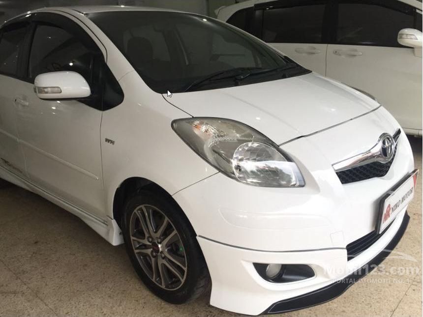 Jual Mobil Toyota Yaris 2010 Trd Sportivo 1 5 Di Jawa Barat Automatic Hatchback Putih Rp 142 000 000 3216689 Mobil123 Com