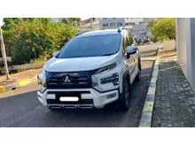 2023 Mitsubishi Xpander Cross 1.5 Premium MPV putih matic cash kredit proses bisa dibantu