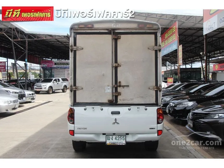 2011 Mitsubishi Triton CNG Pickup