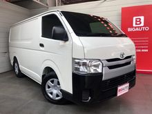 2015 Toyota Hiace 3.0 ตัวเตี้ย (ปี 05-16) D4D Van MT