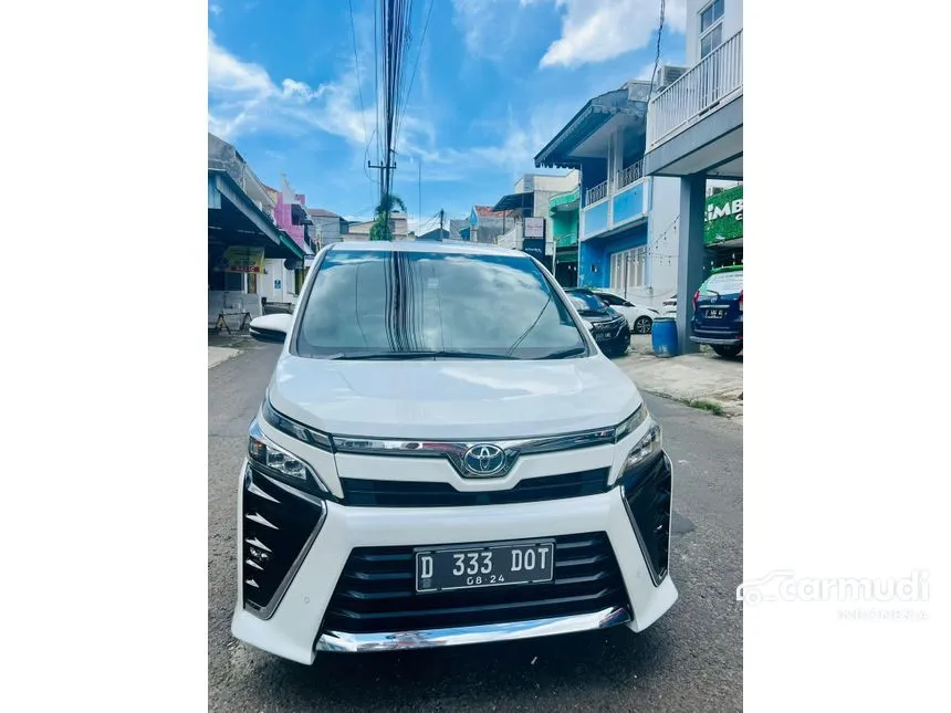 Jual Mobil Toyota Voxy 2019 2.0 di Jawa Barat Automatic Wagon Putih Rp 375.000.000
