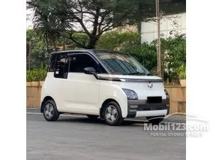 2022 Wuling Air EV Long Range Hatchback