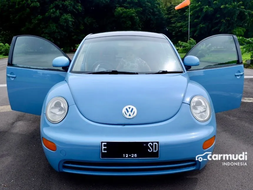 2000 Volkswagen New Beetle 9C Coupe