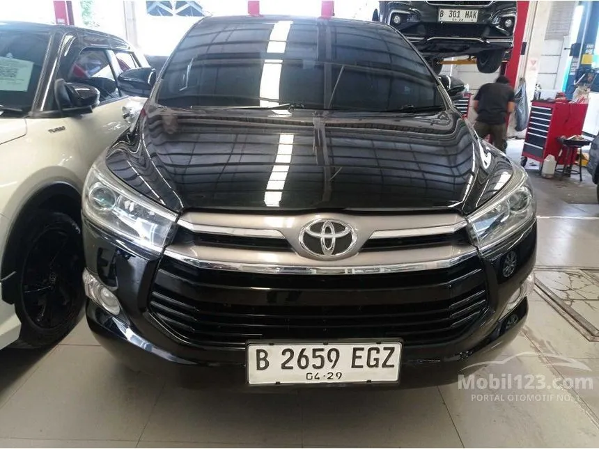 Jual Mobil Toyota Kijang Innova 2019 V 2.0 di Jawa Barat Automatic MPV Hitam Rp 282.000.000