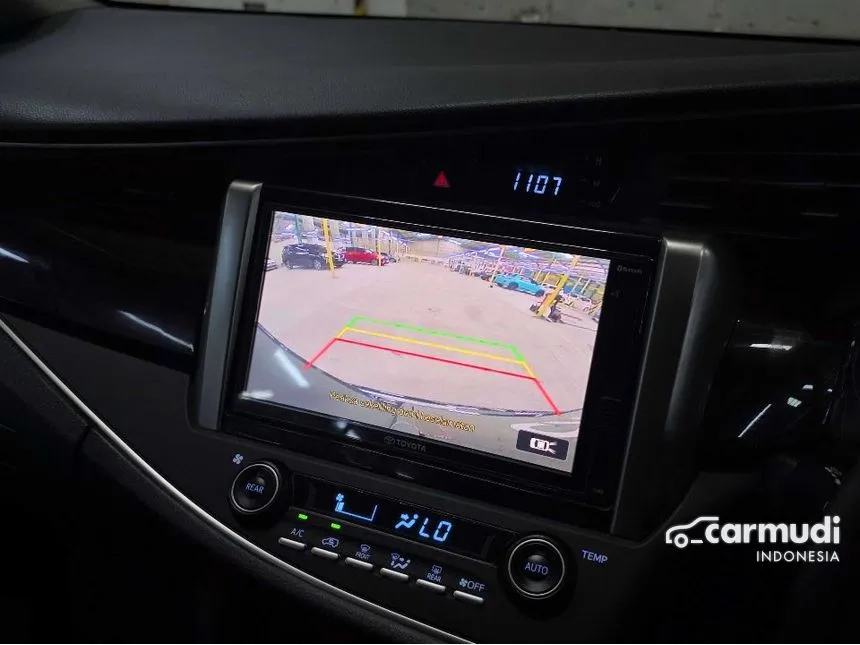 2022 Toyota Kijang Innova V MPV