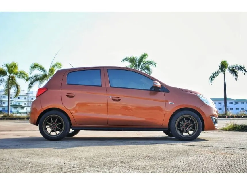 2017 Mitsubishi MIRAGE GLX Hatchback
