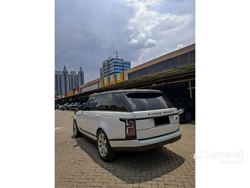 2014 Land Rover Range Rover Vogue SUV