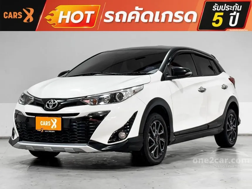 2020 Toyota YARIS High Cross Hatchback