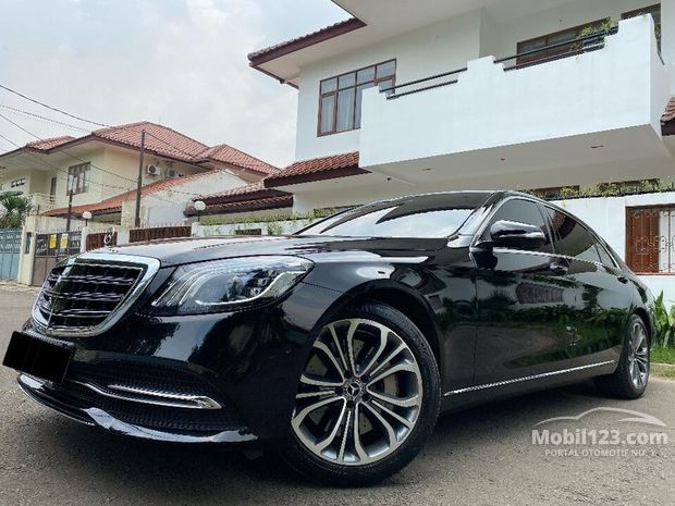 Mercedes Benz Bekas Murah Jual Beli 4 024 Mobil Di Indonesia Mobil123