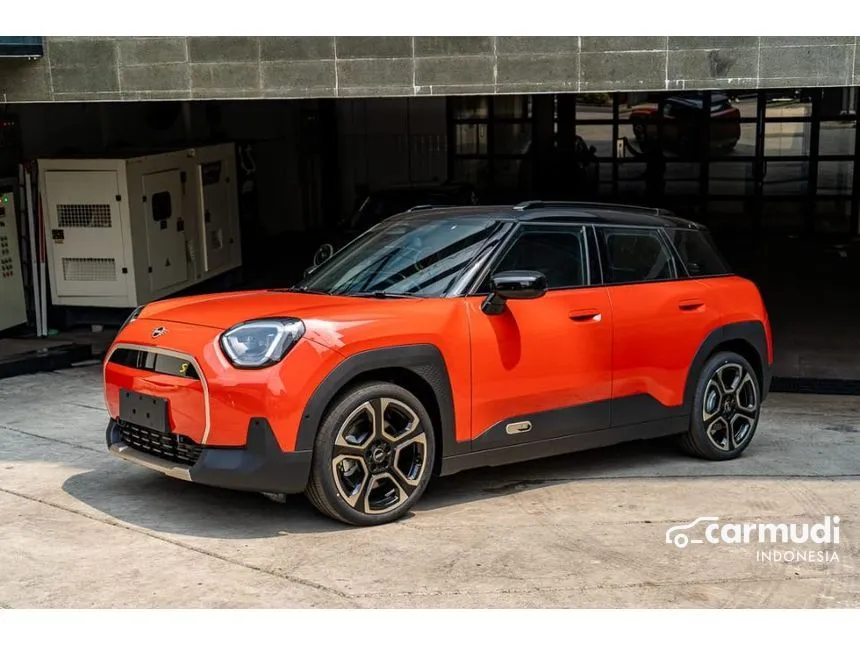 2024 MINI Aceman SE Hatchback