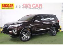 2015 Toyota Fortuner 2.8 (ปี 15-18) V 4WD Wagon AT