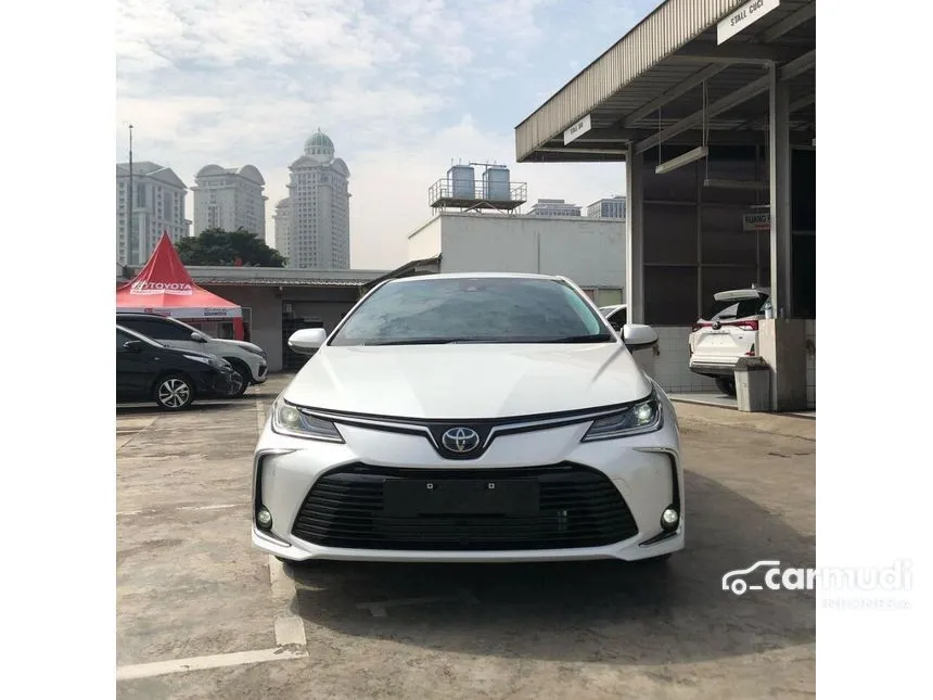 Jual Mobil Toyota Corolla Altis 2024 V 1.8 di DKI Jakarta Automatic Sedan Putih Rp 555.700.000