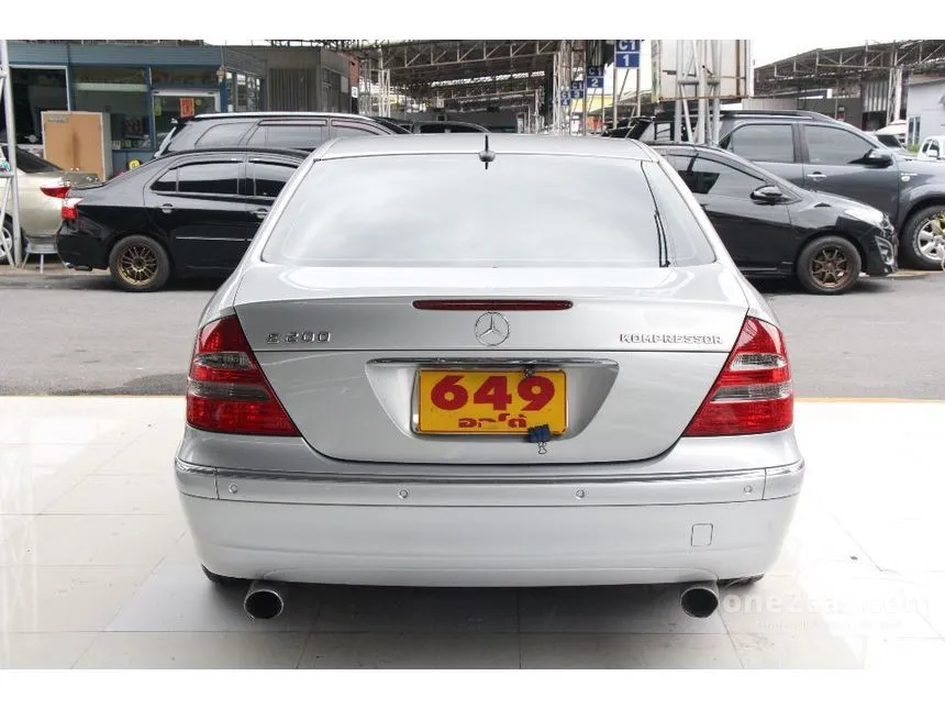 2007 Mercedes-Benz E200 Kompressor Elegance Sedan