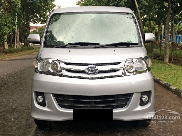 Daihatsu Mobil bekas dijual di Dki-jakarta Indonesia 