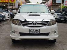 2011 Toyota Fortuner 3.0 (ปี 12-15) V SUV AT