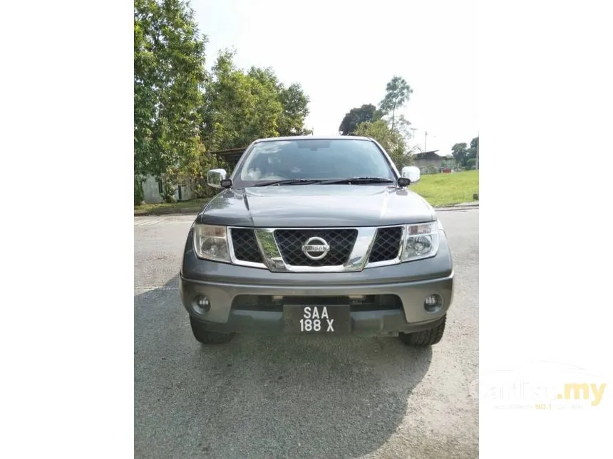 2009 Nissan Navara Dual Cab Pickup Truck