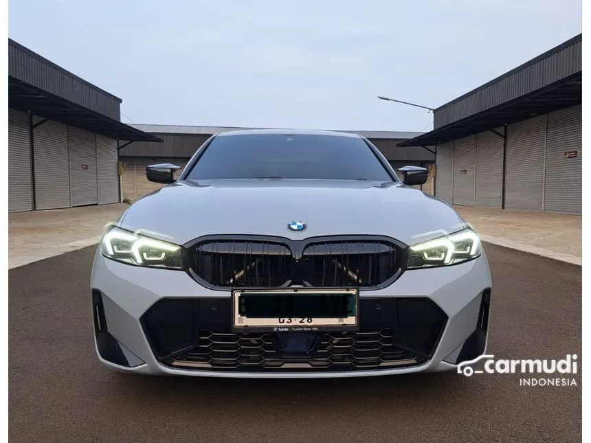 2023 BMW 320i M Sport Sedan