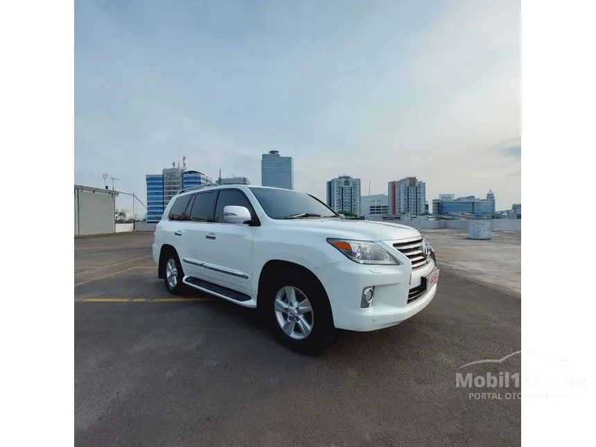 2013 Lexus LX 570 SUV