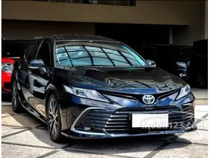 2021 Toyota Camry 2.5 V Sedan