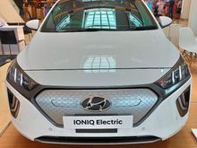 Promo spektakuler Hyundai Ioniq Dp0% / Bunga 0% Free Wallmount charger senilai 30 jt Khusus Pemesanan bulan ini