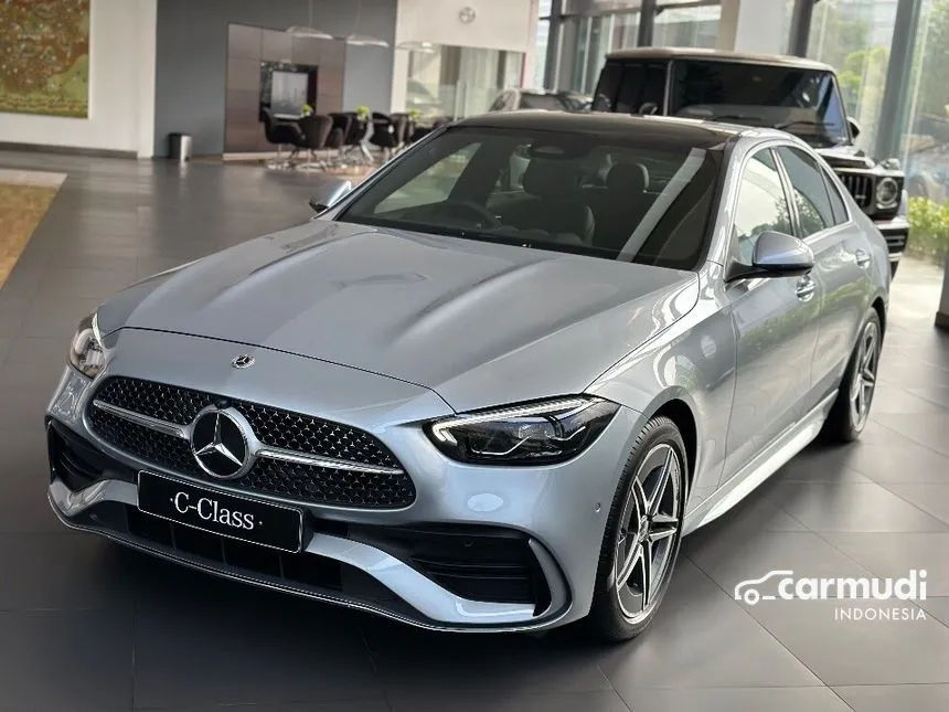 Mercedes-Benz C300 2023 AMG Line 2.0 in DKI Jakarta Automatic Sedan