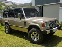 1991 Mitsubishi Pajero 2.6 SUV