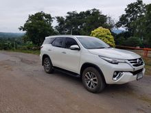 2015 Toyota Fortuner 2.8 (ปี 15-18) V 4WD Wagon AT
