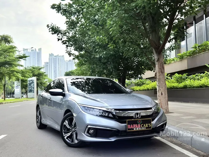 2019 Honda Civic ES Sedan