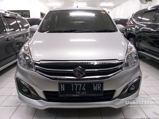 Suzuki Ertiga Mobil bekas dijual di Malang Jawa-timur 