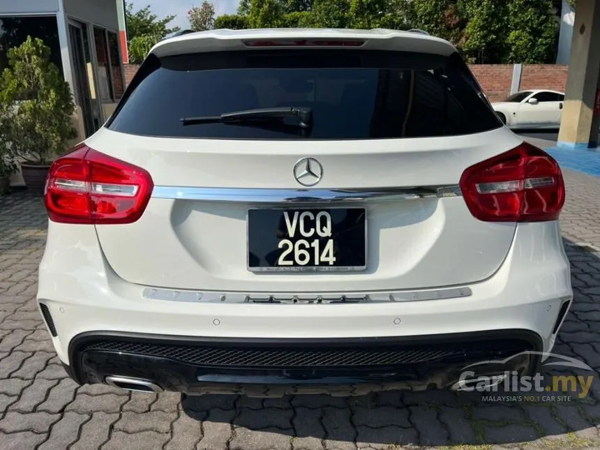 2016 Mercedes-Benz GLA180 AMG SUV