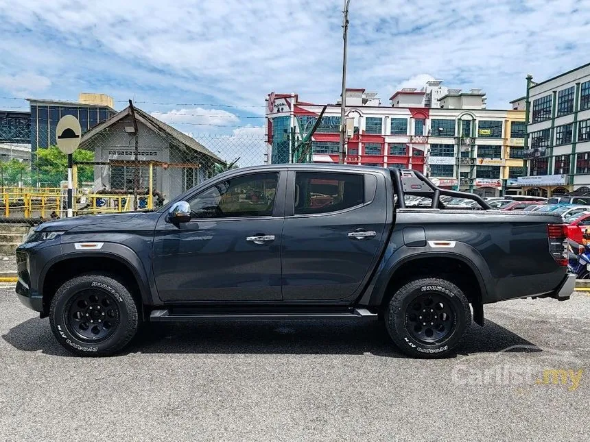 2019 Mitsubishi Triton VGT Premium Dual Cab Pickup Truck