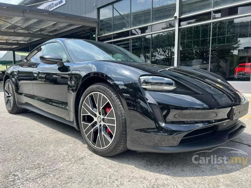 2020 Porsche Taycan 4S Sedan