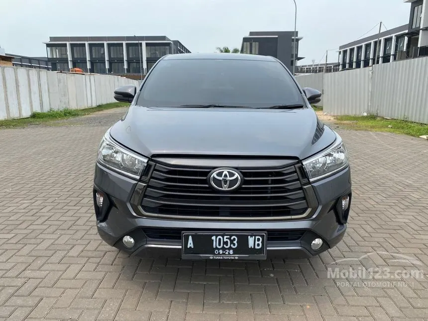 Jual Mobil Toyota Kijang Innova 2021 G 2.0 di Banten Automatic MPV Abu