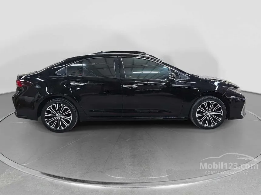 2020 Toyota Corolla Altis V Sedan