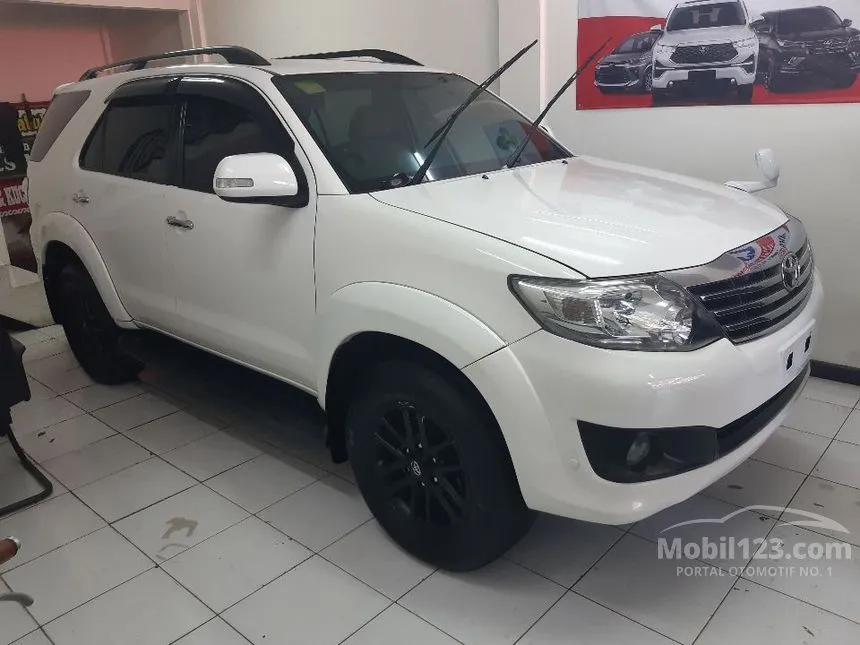 2012 Toyota Fortuner G TRD VNT SUV