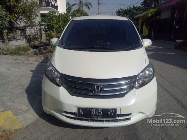  Honda  Mobil  bekas dijual di Sidoarjo  Jawa Timur Indonesia 