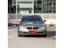 2018 BMW 320i 2.0 Luxury Sedan