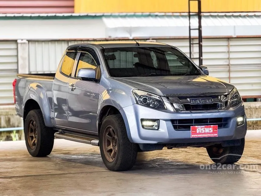2015 Isuzu D-MAX Hi-Lander Z Space Cab Pickup