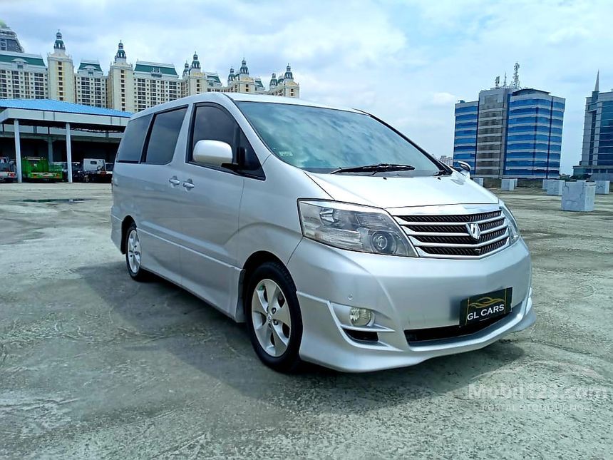 Toyota Alphard 2007 Silver: Legenda Mewah yang Tak Lekang Oleh Waktu