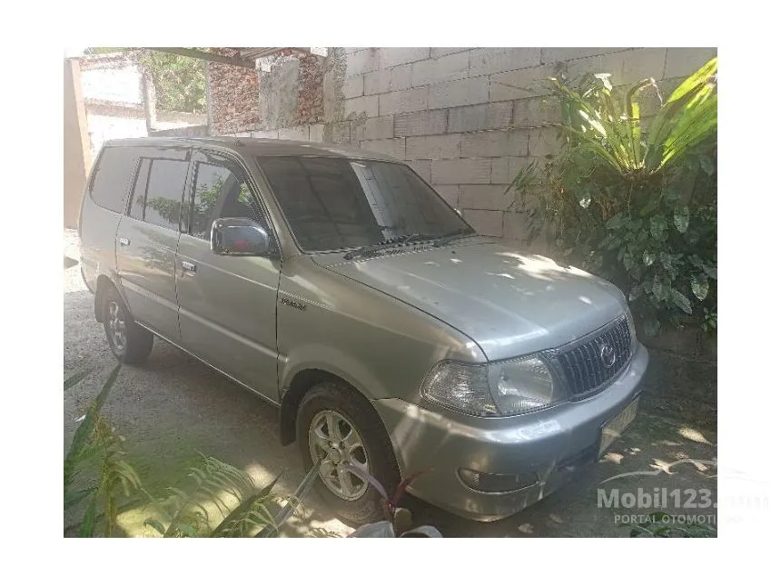 2003 Toyota Kijang Minibus GL Long (LGX) MPV