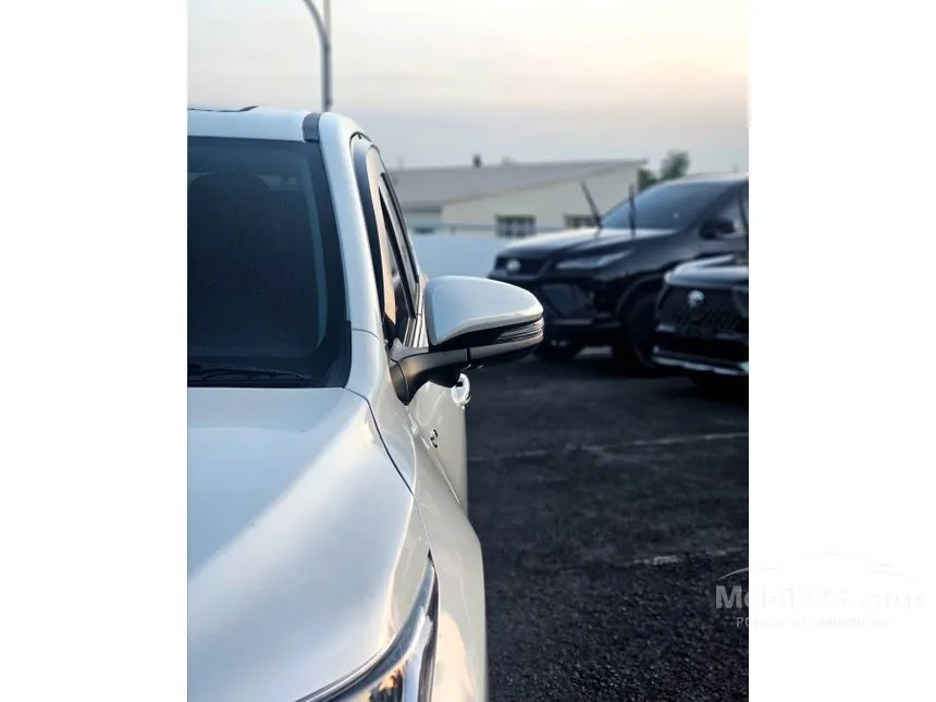 2026 Toyota Kijang Innova Zenix Q HV TSS ( Premium Color) MPV