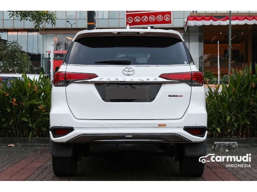 2016 Toyota Fortuner VRZ 4X2 SUV